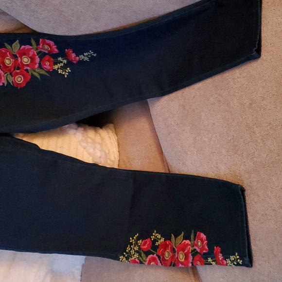 Martha Stewart Womens Skinny Jeans Blue Floral Stretch Dark Wash  16 New - Picture 2 of 4
